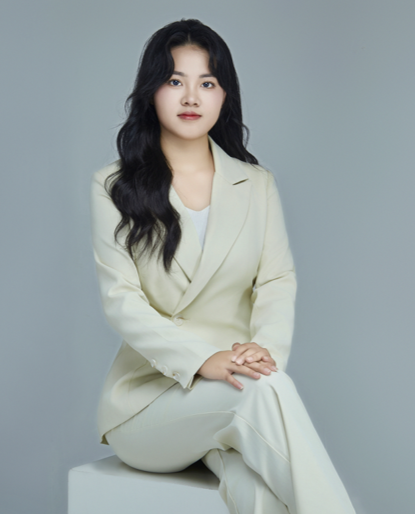 杨佳